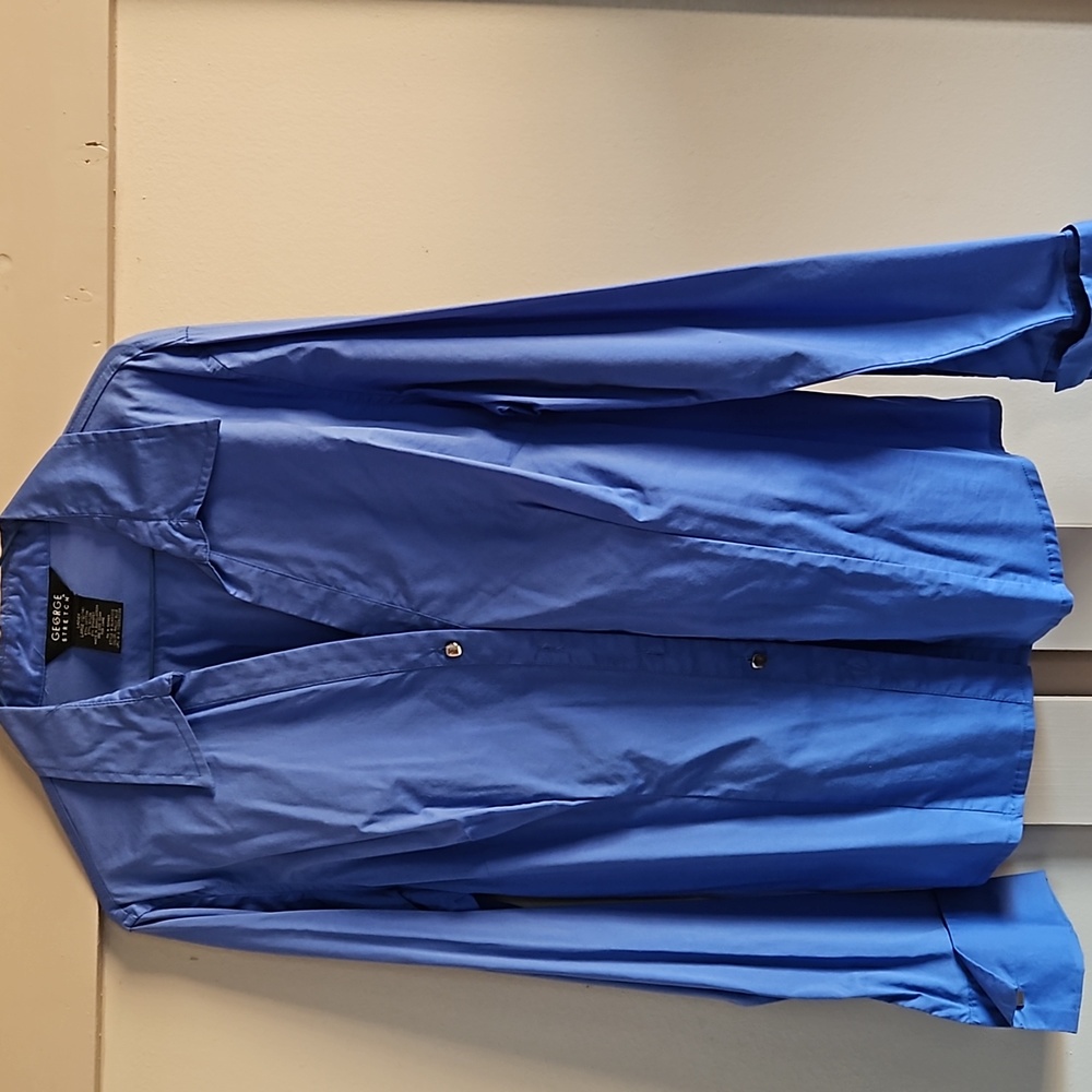 George French blue tailored blouse, worn once. Large